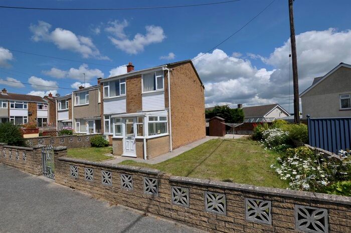 3 Bedroom Semi-Detached House For Sale In Maesybryn, St. Clears, Carmarthen, SA33