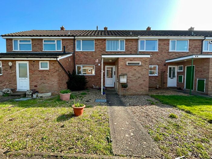 3 Bedroom Terraced House For Sale In Manor Road, Marston Moretaine, MK43