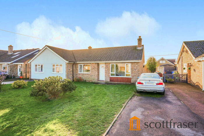 2 Bedroom Bungalow To Rent In Sycamore Road, Launton, OX26