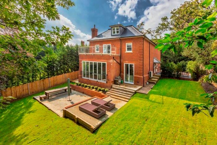 5 Bedroom Detached House To Rent In London Road, Ascot, SL5
