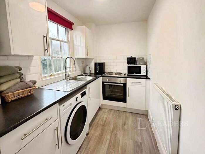 2 Bedroom Flat To Rent In Marlborough Street, Faringdon, Oxfordshire, SN7