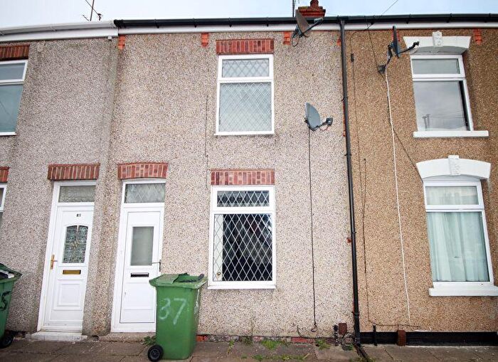 3 Bedroom Terraced House For Sale In Harold Street, Grimsby, DN32