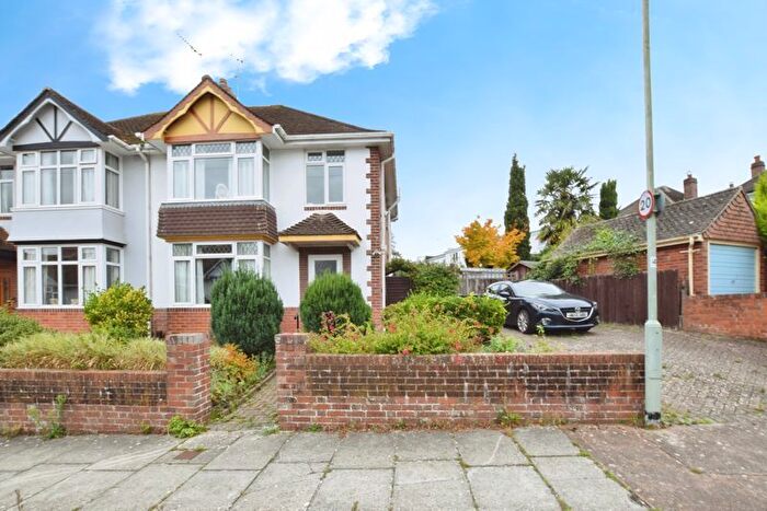 4 Bedroom Property For Sale In Whiteway Drive, Heavitree, Exeter, EX1