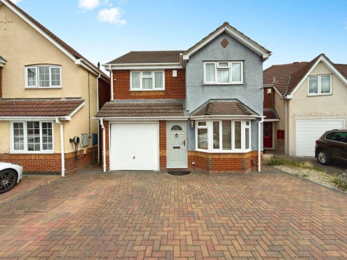 4 Bedroom Detached House To Rent In Copse Avenue, Swindon, SN1
