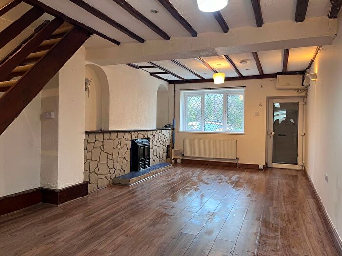 2 Bedroom Terraced House To Rent In Swansea Road, Swansea, SA5