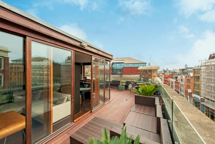 1 Bedroom Flat To Rent In St. John Street London, EC1V