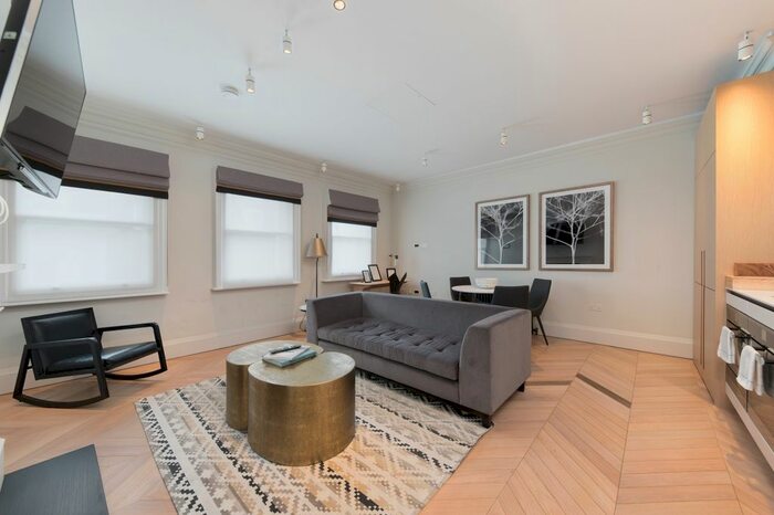 1 Bedroom Flat To Rent In King Street, London, WC2E