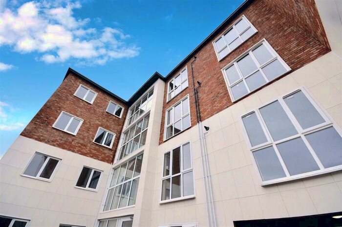 2 Bedroom Apartment To Rent In St Andrews Street, Kettering, NN16