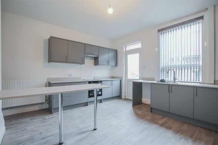 3 Bedroom Terraced House To Rent In Maud Street, Rochdale, OL12