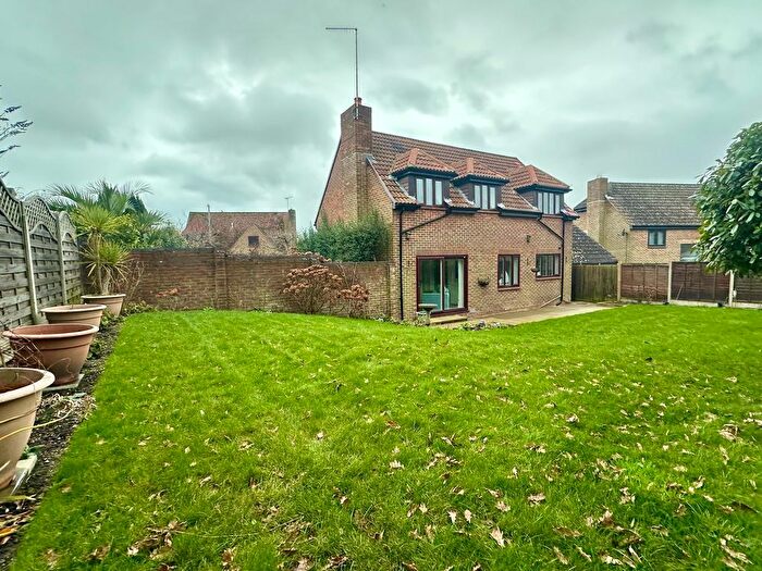 3 Bedroom Detached House For Sale In Byworth Close, Bexhill-On-Sea, TN39