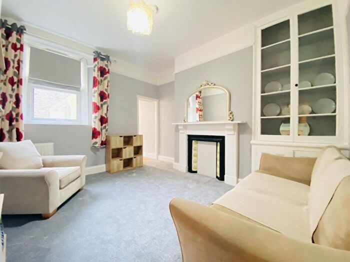 1 Bedroom Terraced House To Rent In Alexandra Road, Mutley, Plymouth, PL4