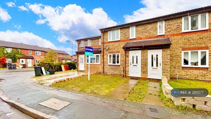3 Bedroom Terraced House To Rent In Plowman Way, Chadwell Heath, RM8