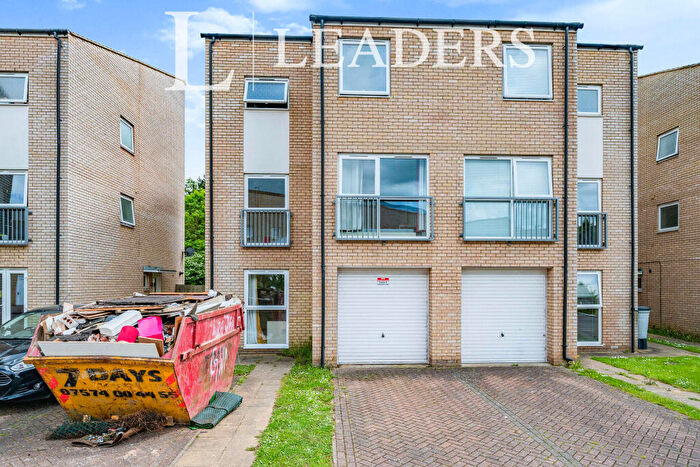 1 Bedroom Semi Detached House To Rent In Aviation Avenue, Hatfield, AL10