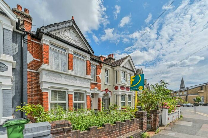 3 Bedroom Terraced House For Sale In Shernhall Street, Walthamstow, London, E17