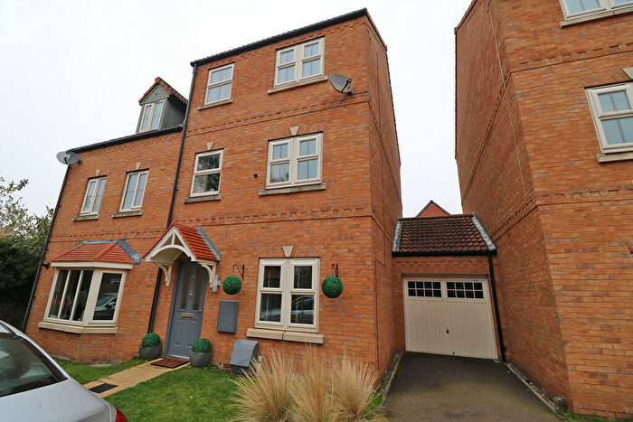 4 Bedroom Semi-Detached House For Sale In Harris Gardens, Epworth, DN9