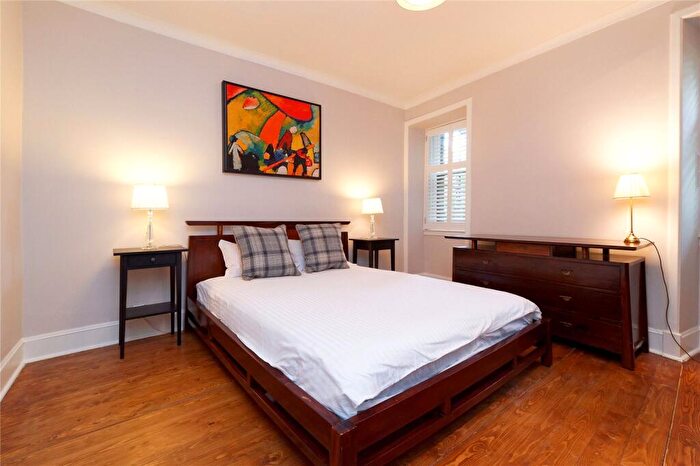 2 Bedroom Apartment To Rent In Victoria Crescent Road, Glasgow, Glasgow, G12