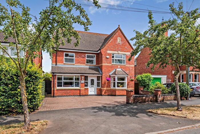 6 Bedroom Detached House For Sale In Emlyns Street, Stamford, PE9