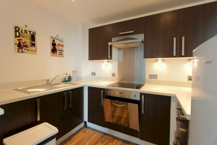 2 Bedroom Apartment To Rent In City Point, Solly Street, Sheffield, S1