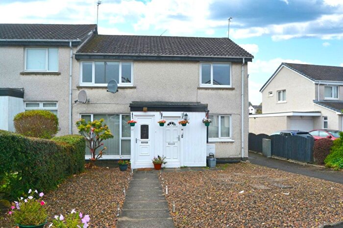 2 Bedroom Flat For Sale In Dochart Crescent, Polmont, FK2