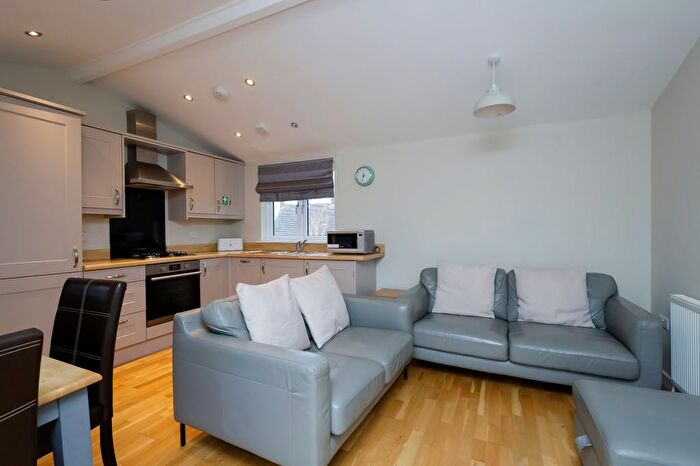 2 Bedroom Detached Bungalow For Sale In Golden Cross, Hailsham, BN27