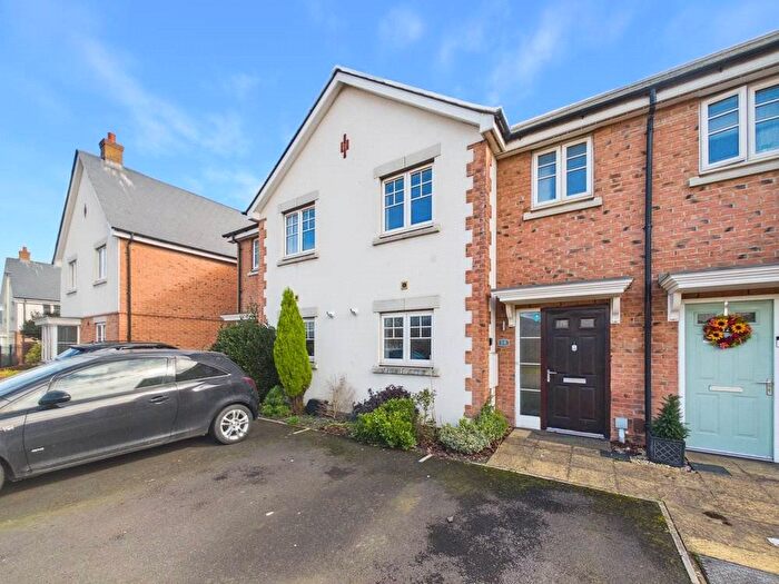 3 Bedroom Terraced House For Sale In Barron Way, Gloucester, Gloucestershire, GL1