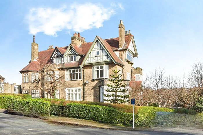 9 Bedroom Semi Detached House For Sale In Park Grove, Bradford, BD9