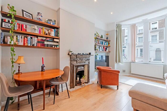 2 Bedroom Flat To Rent In Maygrove Road, Kilburn, NW6
