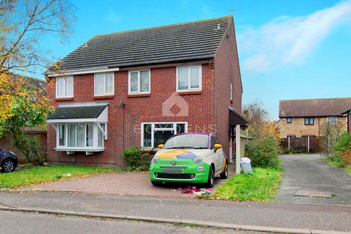 3 Bedroom Terraced House To Rent In Highwoods, Colchester, Essex, CO4
