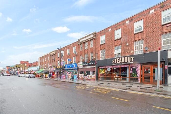 1 Bedroom Flat To Rent In High Street, Slough, SL1