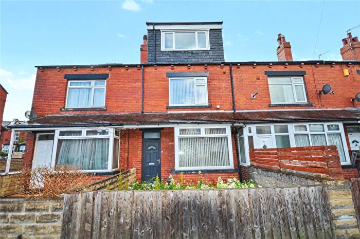 3 Bedroom Terraced House For Sale In Cross Flatts Grove, Leeds, West Yorkshire, LS11