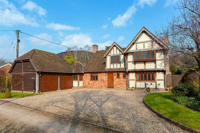 4 Bedroom Detached House For Sale In Westhope, Hereford, HR4