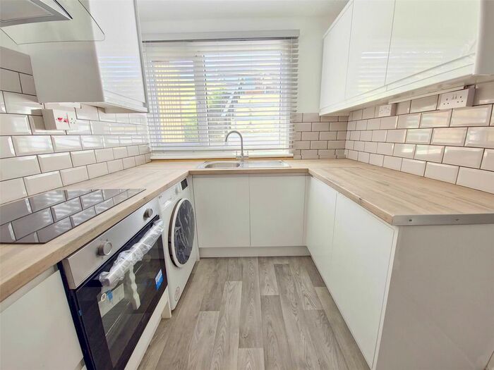 3 Bedroom Terraced House To Rent In Dunster Crescent, Hornchurch, RM11