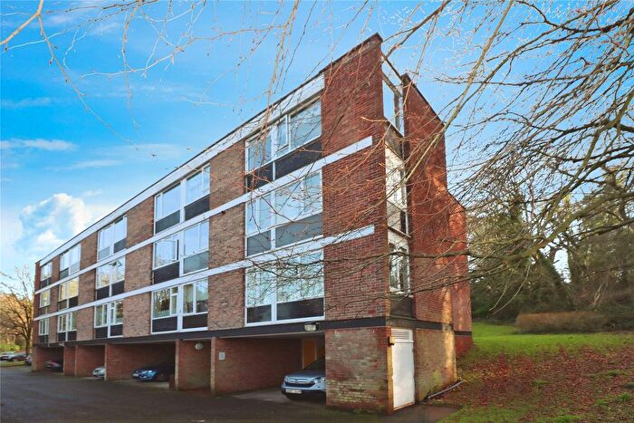 3 Bedroom Flat For Sale In Westacre Close, Bristol, Somerset, BS10