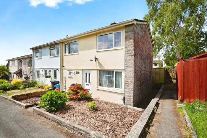 2 Bedroom End Of Terrace House For Sale In Pendragon Road, Liskeard, Cornwall, PL14