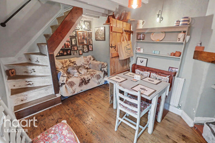 2 Bedroom Cottage For Sale In Thornton Lane, Bagworth, LE67