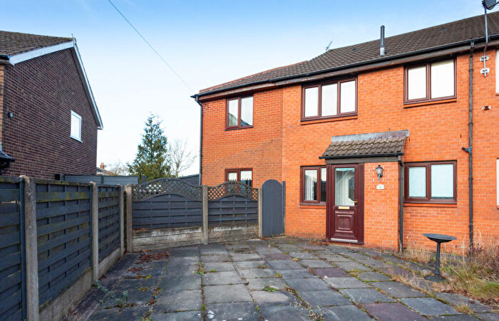 2 Bedroom Semi-Detached House For Sale In Martinfield, Fulwood, PR2
