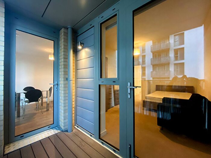 1 Bedroom Flat For Sale In Elmira Street, London, SE13