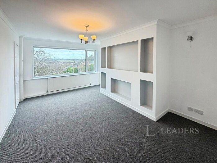 3 Bedroom Semi Detached House To Rent In Greenfinch Close, Brinsworth, Rotherham, S60