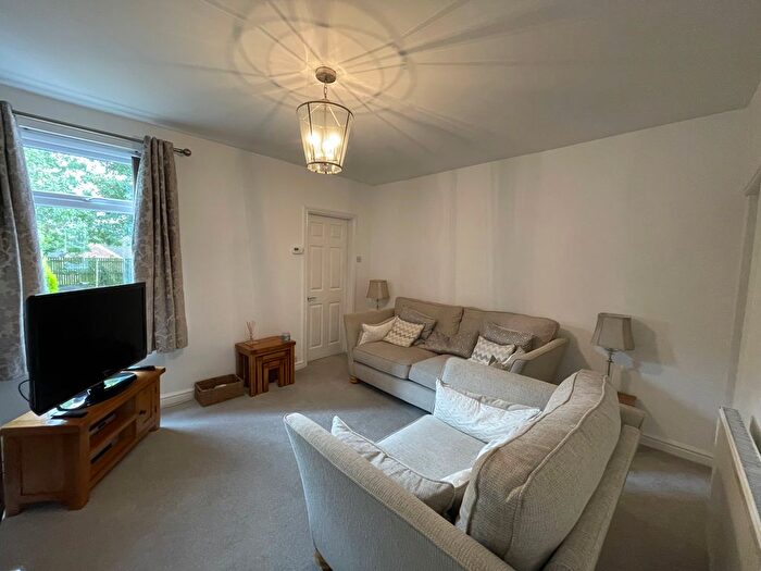 2 Bedroom Property To Rent In Lucknow Drive, Sutton-In-Ashfield, NG17