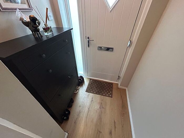 2 Bedroom Semi-Detached House For Sale In Bedroom Semi-Detached House For Sale, Leslie Close, Freshbrook, SN5