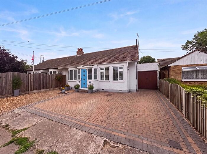 2 Bedroom Semi Detached Bungalow For Sale In Osborne Gardens, Herne Bay, CT6