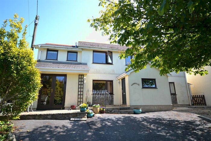 5 Bedroom Detached House For Sale In Rame Common Cross, Penryn, TR10