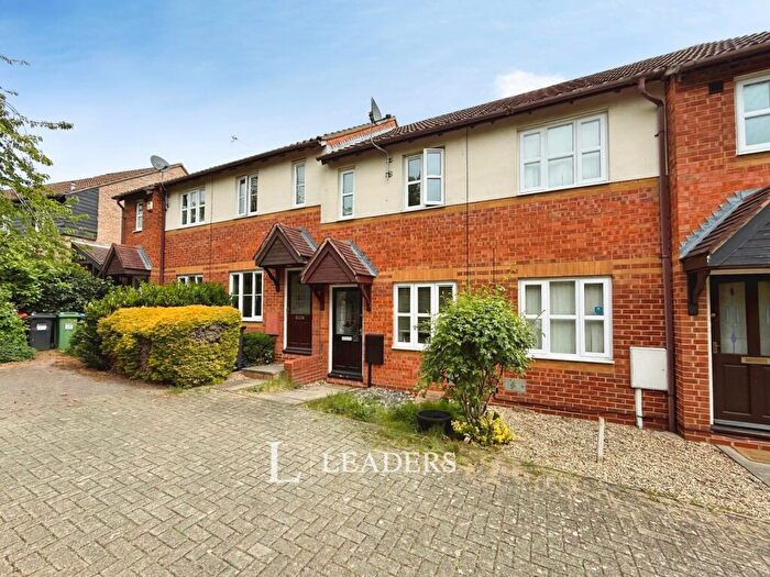 2 Bedroom Terraced House For Sale In Chalwell Ridge, Shenley Brook End, Milton Keynes, MK5