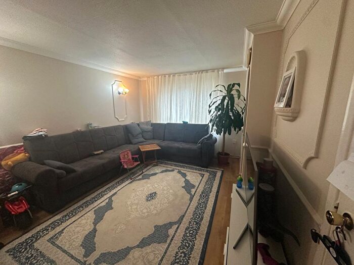 3 Bedroom Terraced House To Rent In Lena Kennedy Close, Chingford, E4