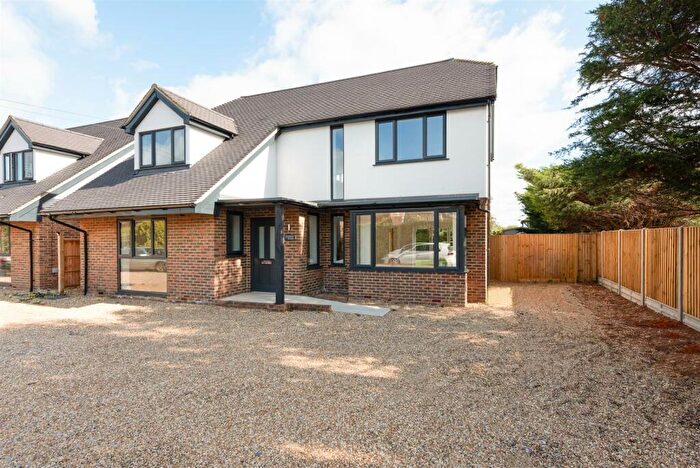 3 Bedroom Detached House For Sale In The Leas, Chestfield, Whitstable, CT5