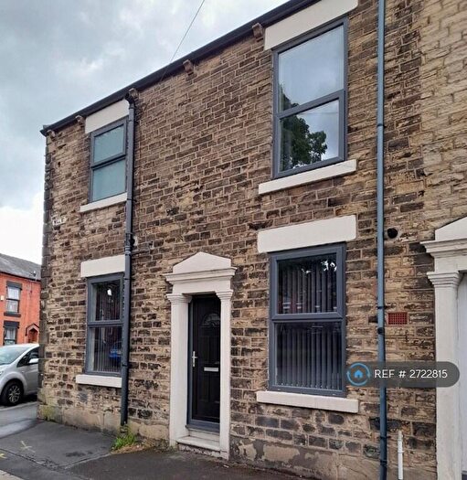 2 Bedroom End Of Terrace House To Rent In Mill Street, Stalybridge, SK15