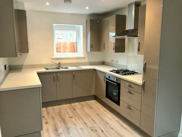 3 Bedroom House To Rent In Kilworth Road, Daventry, NN11