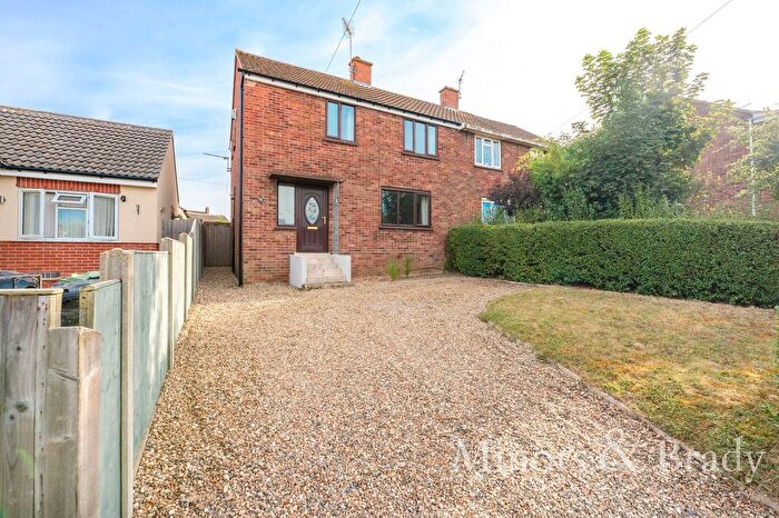 3 Bedroom Semi-Detached House For Sale In Birkbeck Way, Thorpe St Andrew, NR7