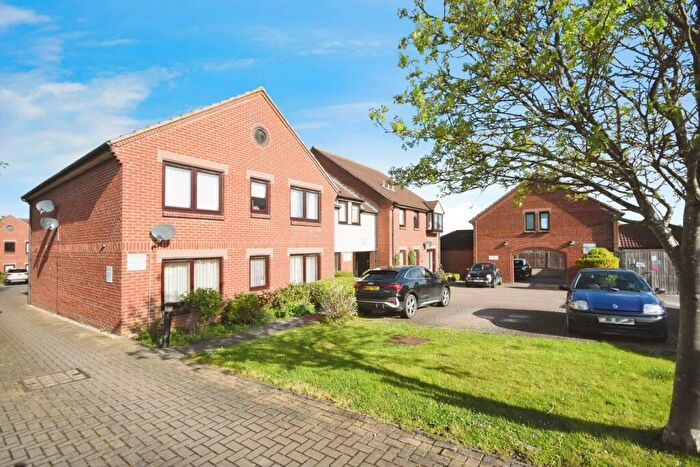 1 Bedroom Retirement Property For Sale In Abigail Court, Ongar, CM5