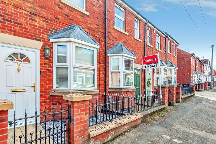 3 Bedroom Terraced House For Sale In Balfour Street, Kettering, NN16